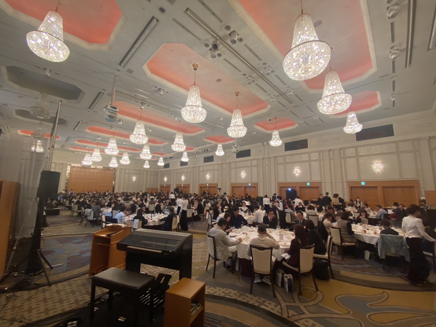 ディナーショー